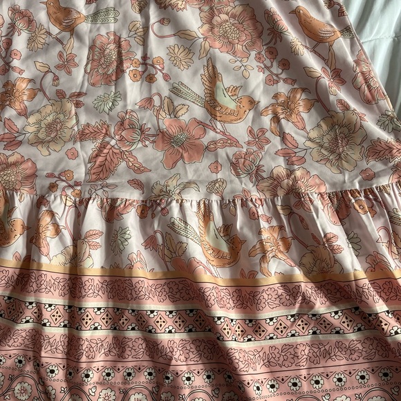 Beautiful summer dress, soft hues - Picture 3 of 4